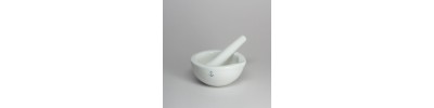 Porcelain mortar with pestle D60